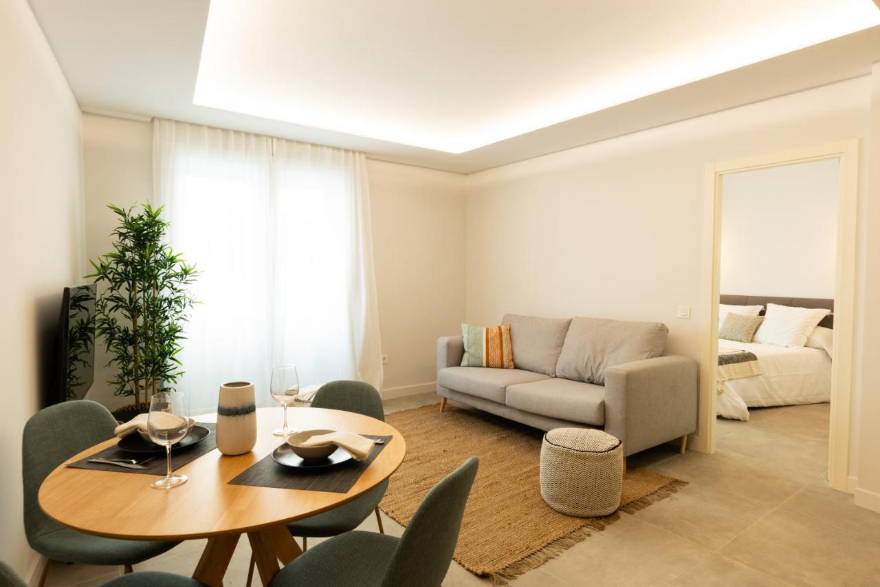 Diana Suites 23 Malaga Ngoại thất bức ảnh